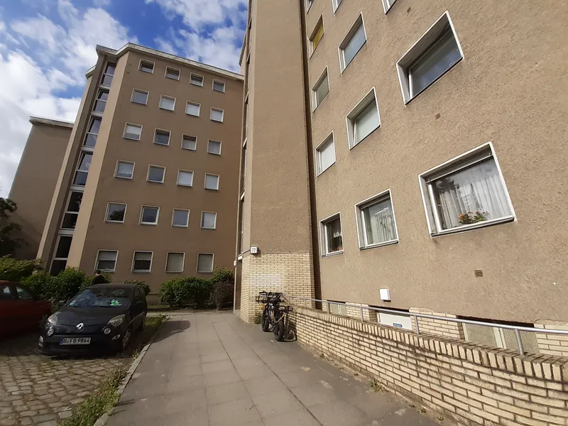 Endlich glücklich wohnen - hellle, gut geschnittene 3-Zimmer-Wohnung — photo 1